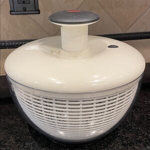 OXO Large Size Salad Spinner, insert washed lettuce and spinach to remove water